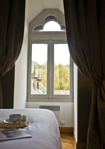 Hotel Abbaye Des Vaux De Cernay