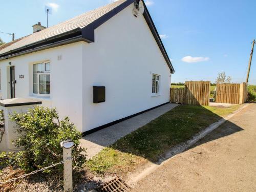 Impeccable 2-bed Cottage In Rural Setting Listowel