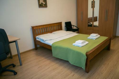 Town Hall 3 Bedroom Apartment