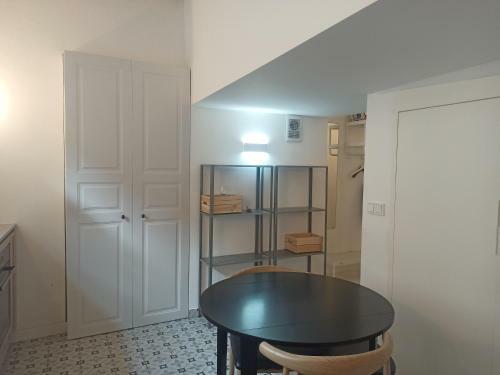 Gates Of Dawn Apartment In Old Town