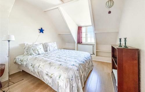 Stunning Home In Graauw With Wifi And 3 Bedrooms