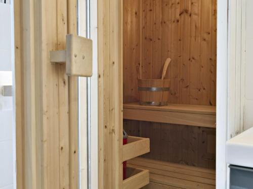 Lovely Holiday Home With A View Over The Oosterschelde