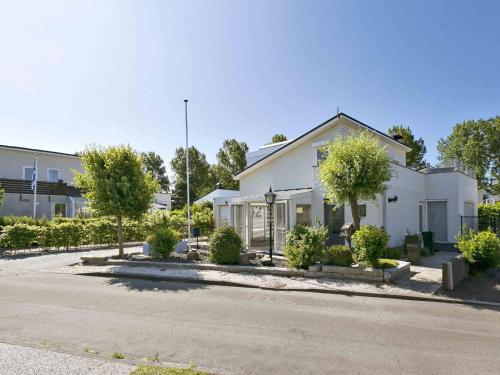 Lovely Holiday Home With A View Over The Oosterschelde