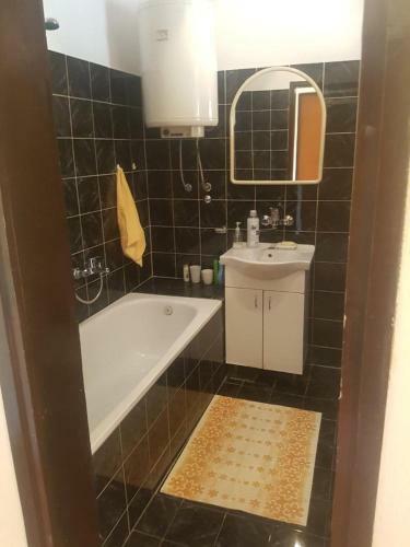 Exit Friendly House!