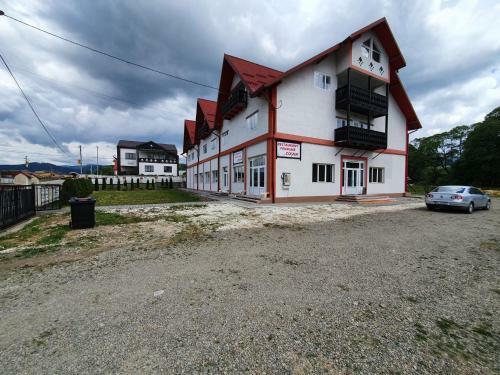 Hostal Pensiune Restaurant Cosna