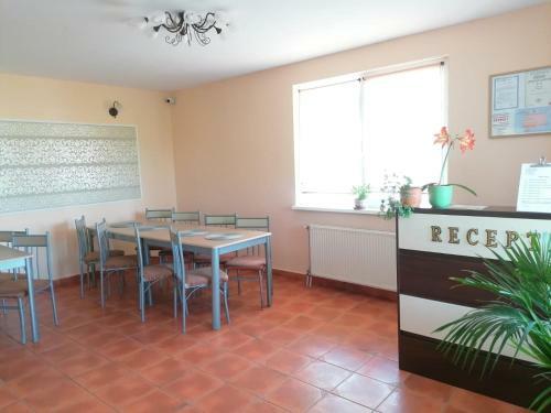 Hostal Pensiunea Cezara