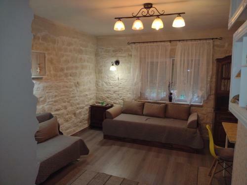 Villa Stone House Next To Cluj-napoca