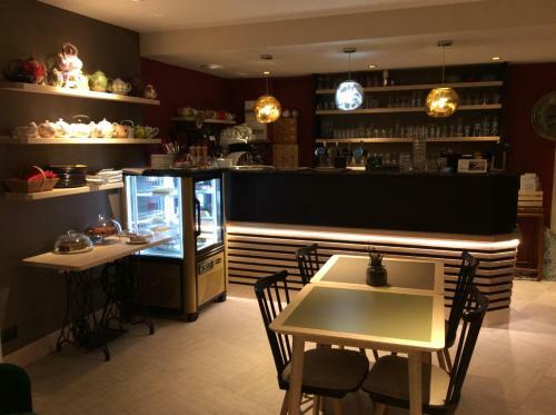 Hotel La Chaumi�re Roz-aven