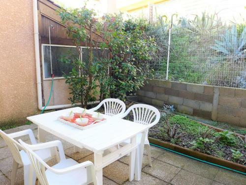 Holiday Home Les Sentolines Saint Pierre La Mer