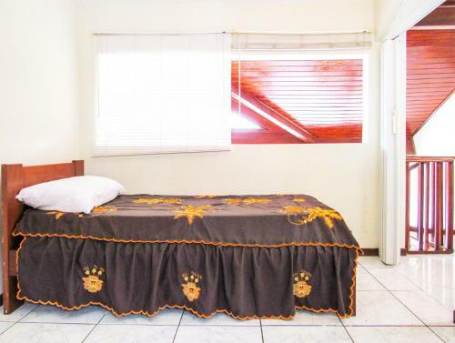 Apartamento Apto A Beira-mar Com Piscina Em Martim De Sa Sp