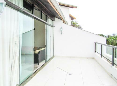 Apartamento Apto A Beira-mar Com Piscina Em Martim De Sa Sp