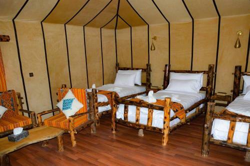 Relaxing Desert Camp - Luxury & Royal