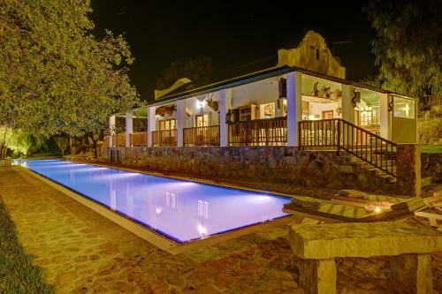 Buccara Willow Slopes Lodge