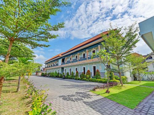 Hotel Capital O 91410 Matara Kuta Residence