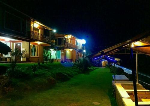 Hotel De Rock Jungle Living Resort