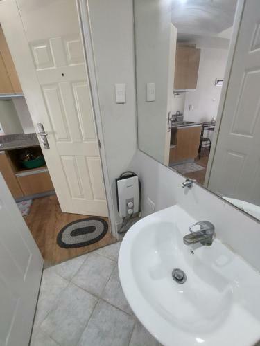 Apartamentos Ania Suite Room