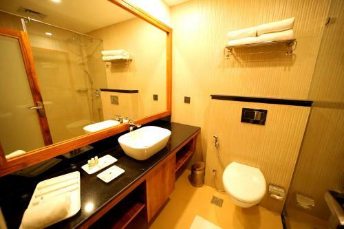 Hotel Anand Aamod Spa And Resort-riverside Resort