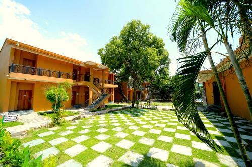 Hotel Anand Aamod Spa And Resort-riverside Resort