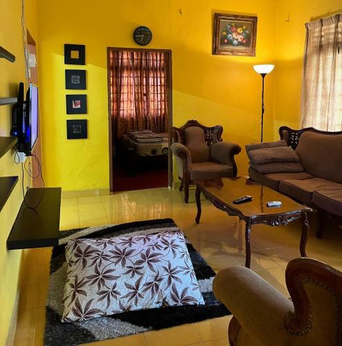 Addin Homestay Tanah Merah