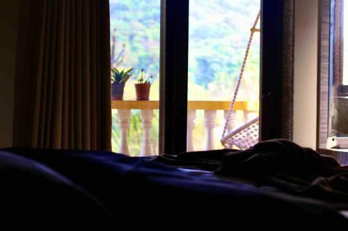 Tropicalboholuxe Duplexvalleyvilla Chillbythehill