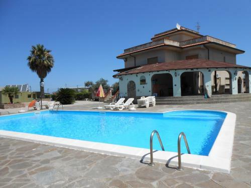 Hostal Residence Melodie