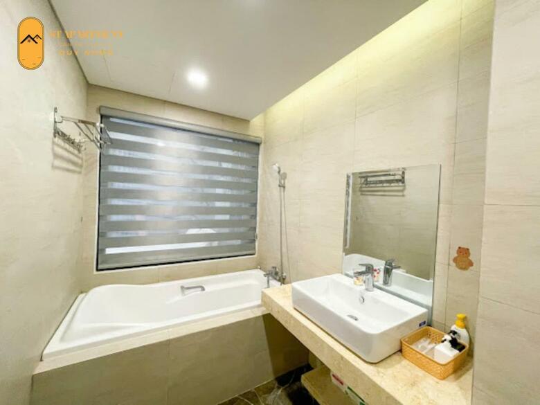 Flc Sea Tower - St Apartment