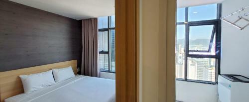 Nha Trang Ocean & City View Apartment