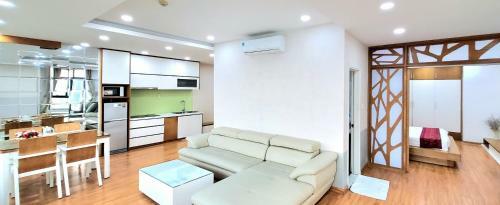 Nha Trang Ocean & City View Apartment