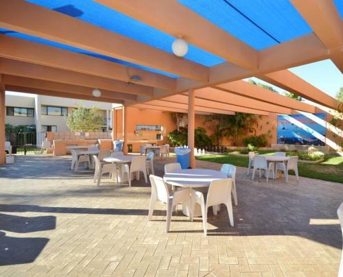 Riverview Holiday Apartment 2 - Kalbarri Wa