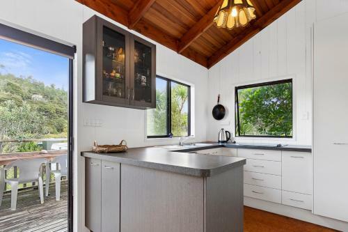 Riverview Retreat - Cooks Beach Holiday Home