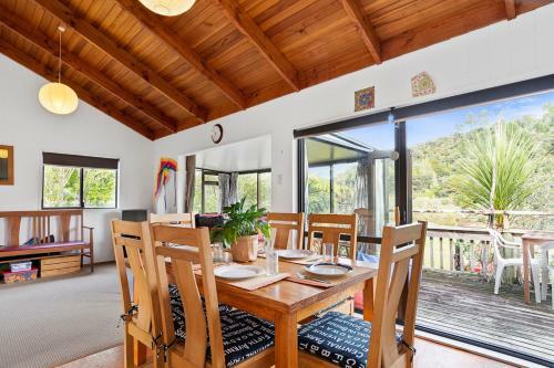 Riverview Retreat - Cooks Beach Holiday Home