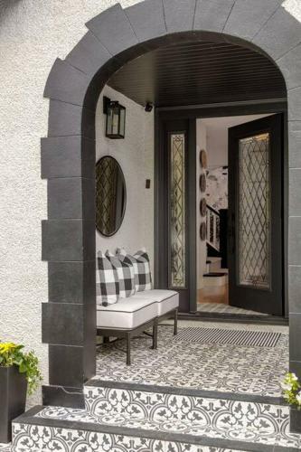 Gorgeous 4brd House Conveniently Located In Nanaimo