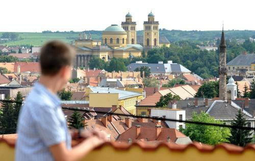 Kir�lysz�ke Apartman