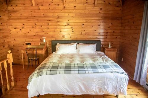 Villa Chic Antique, Bord De Lac � 30 Min De Tremblant