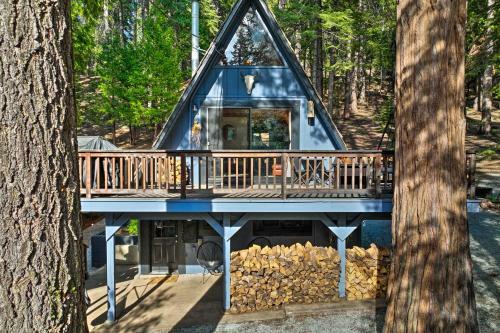 Dreamy Woodland Hideaway Grills, Fire Pit!