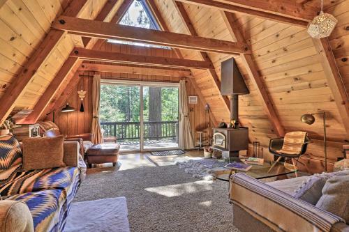 Dreamy Woodland Hideaway Grills, Fire Pit!