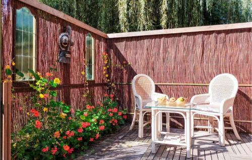 Stunning Home In Knesselare With 3 Bedrooms