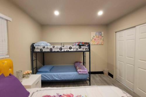 Ocean Breeze Apartment Huntington Beach