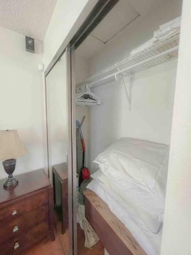Apartamento Cozy Condo 1bd + Bonus/office Room (long Term)