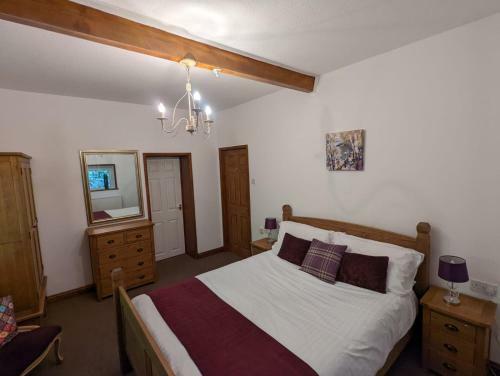 Horseshoe Cottage