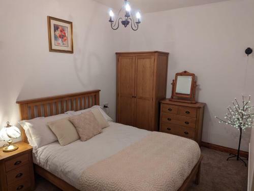 Horseshoe Cottage