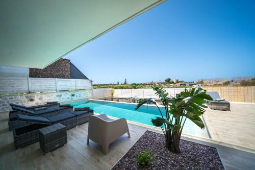Villa Aiolos ? Sea View ? Pool ? Gym ? Sauna