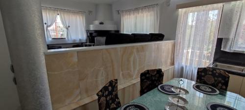 Ixian House Apartment