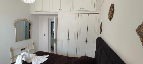 Ixian House Apartment