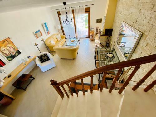 Villa Luxurious 3-bdrm Maisonette With Sea Views