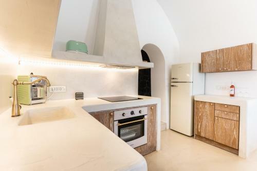 Villa Retreat In Timeless Beauty