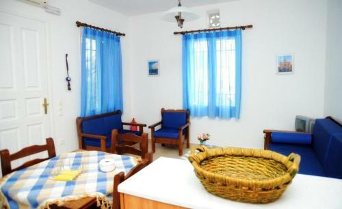 Apartamento Karyatides Homes