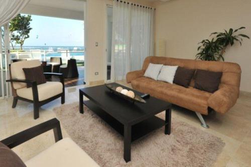 Aparthotel Watermark Luxury Oceanfront Residences
