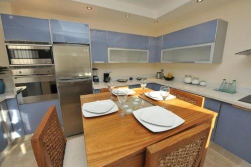 Aparthotel Watermark Luxury Oceanfront Residences