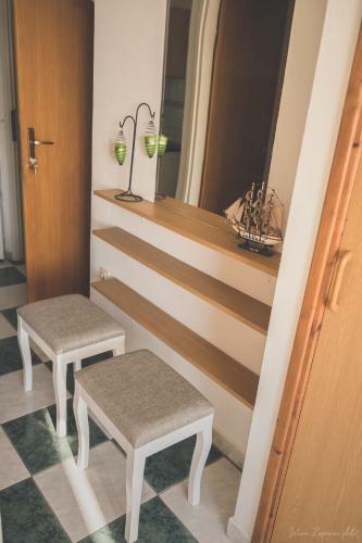 Apartments Lastovo Sili?
